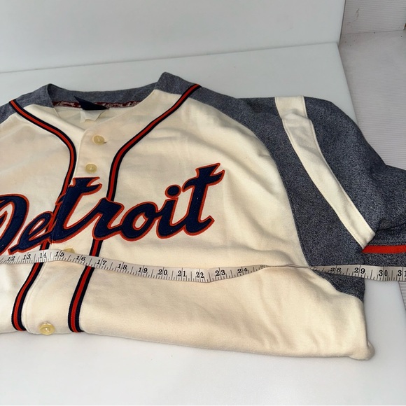 Cooperstown Collection Men's Detroit Tigers MLB Jersey - Size Measured - Picture 6 of 7